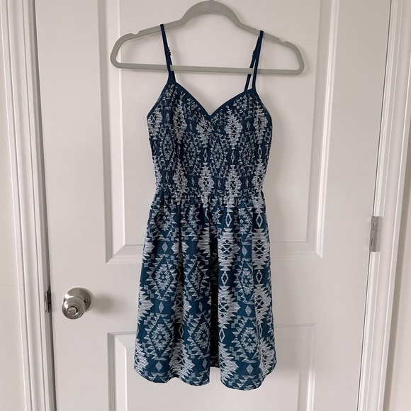 Navy Blue Aztec Print Dress - Picture 2 of 4